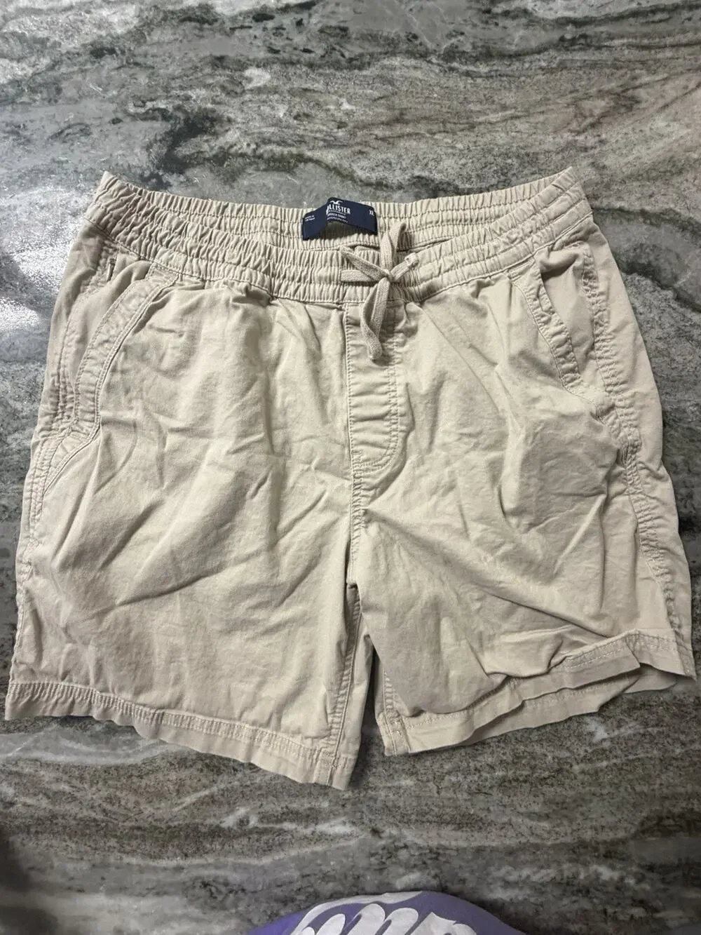 Men’s Beige Hollister XL Epic Flex Jogger Short (AN12)